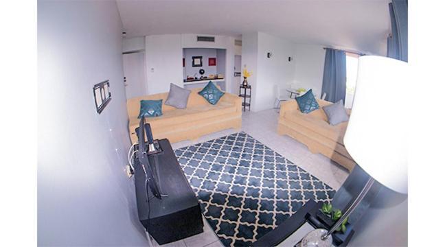 Turtle Towers Aparthotel โอโชรีโอส ภายนอก รูปภาพ